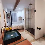 Cocon Chaleureux Proche Ecusson Apartamento *