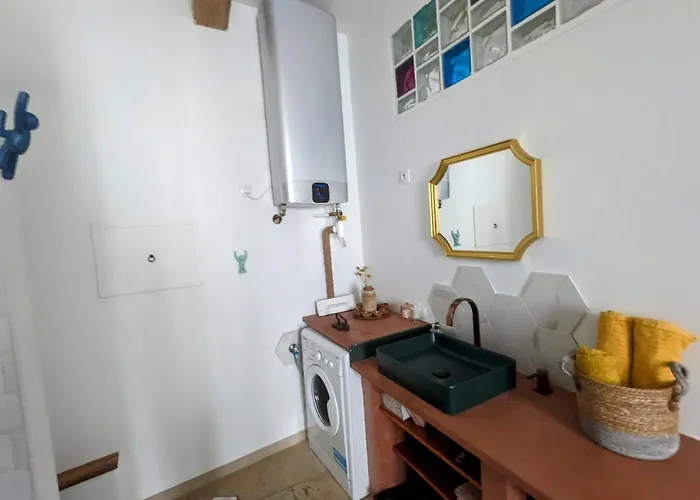 Apartment Cocon Chaleureux Proche Ecusson